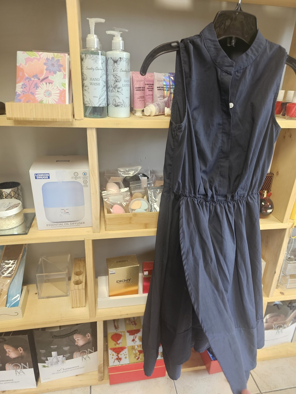 Source Unknown Navy Sleeveless A-Line Mini Dress - Picture 3 of 6